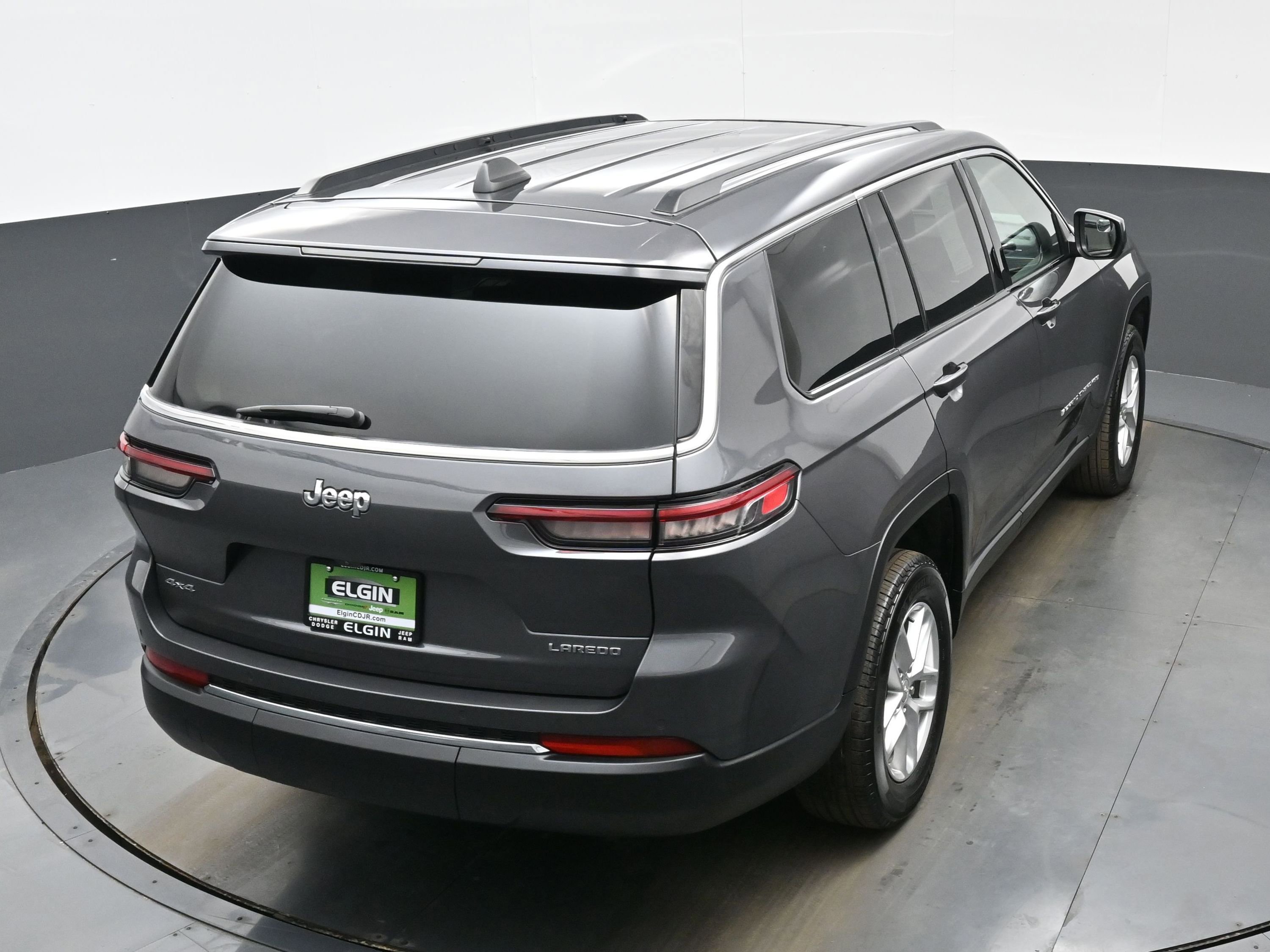 Used 2024 Jeep Grand Cherokee L Laredo w/ Luxury Tech Group I image 38