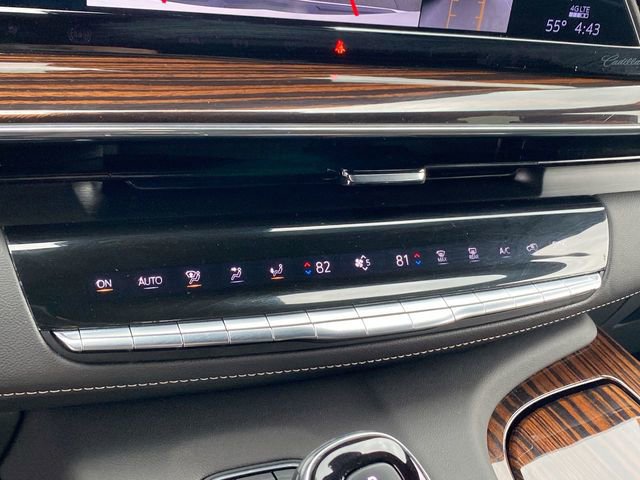 Used 2023 Cadillac Escalade ESV Luxury AWD/4WD image 36