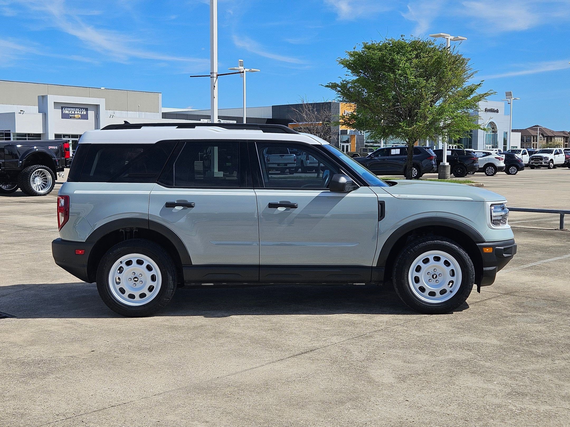 Used 2023 Ford Bronco Sport Heritage w/ Heritage Convenience Package image 2
