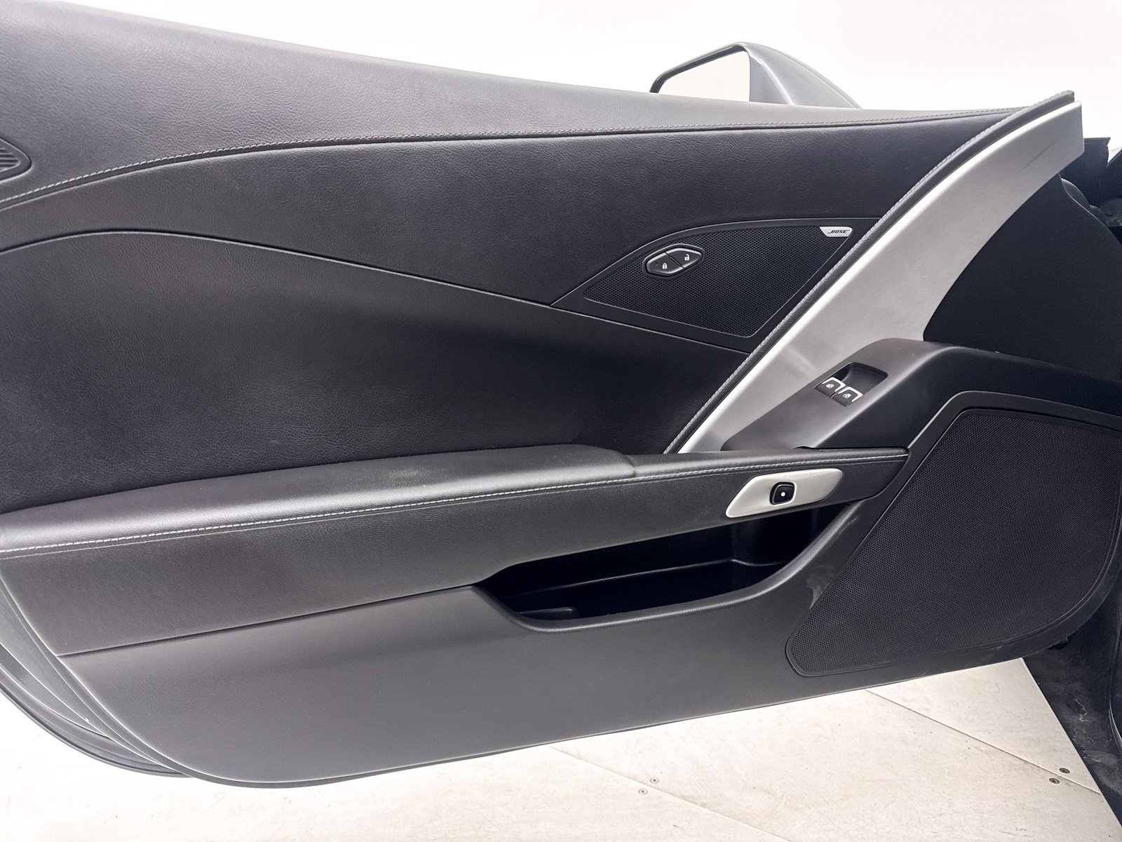 Used 2018 Chevrolet Corvette Stingray image 26