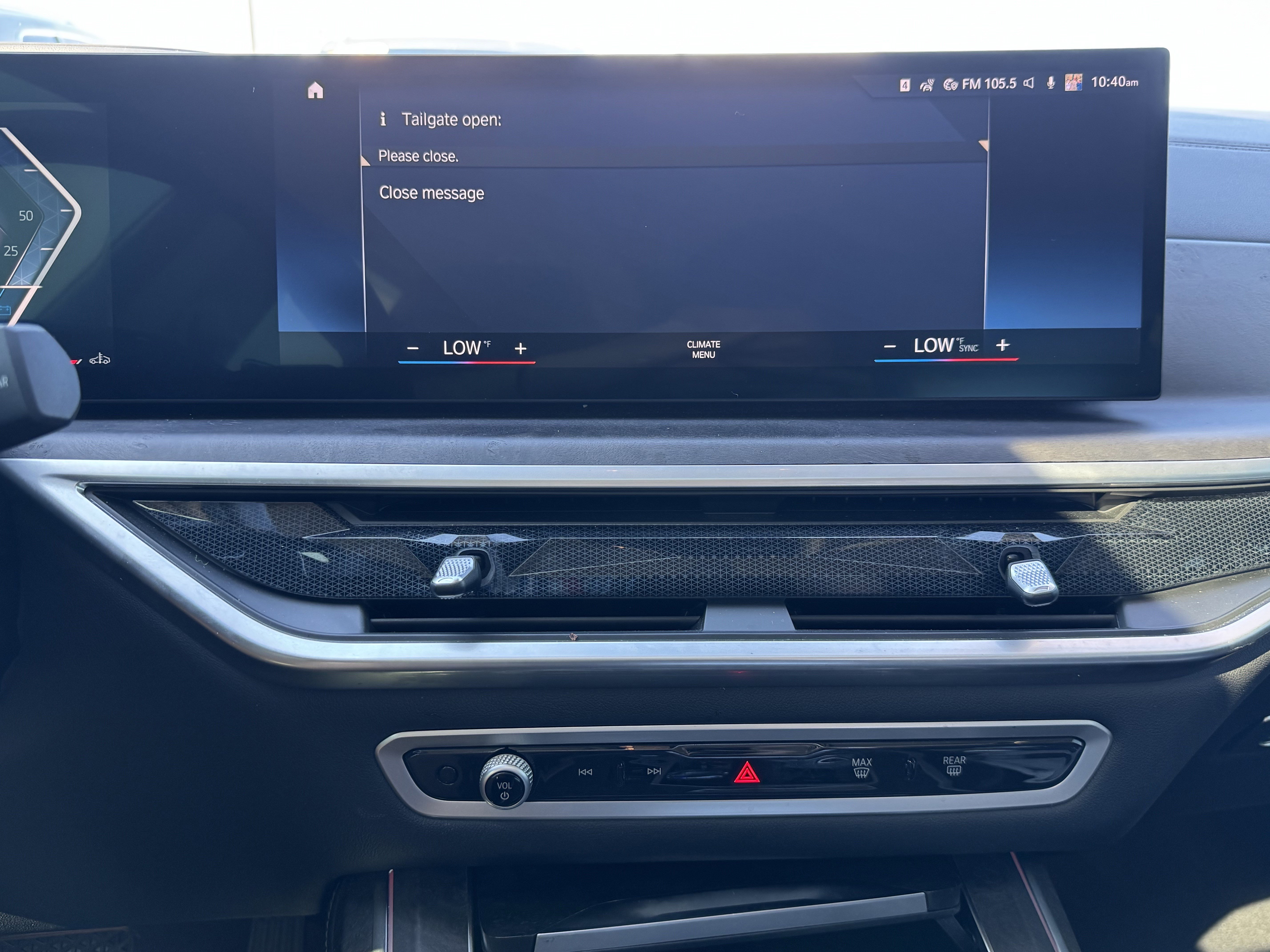 Used 2023 BMW X7 xDrive40i w/ Executive Package image 12