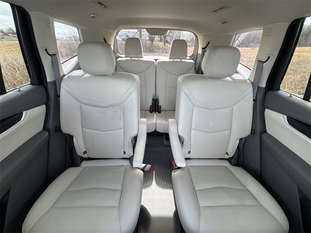 Used 2023 Cadillac XT6 Premium Luxury w/ Technology Package image 23