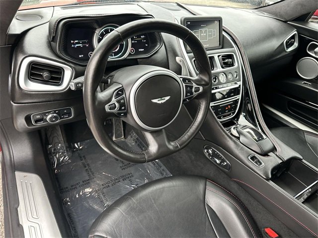 Used 2020 Aston Martin DB11 Coupe image 17