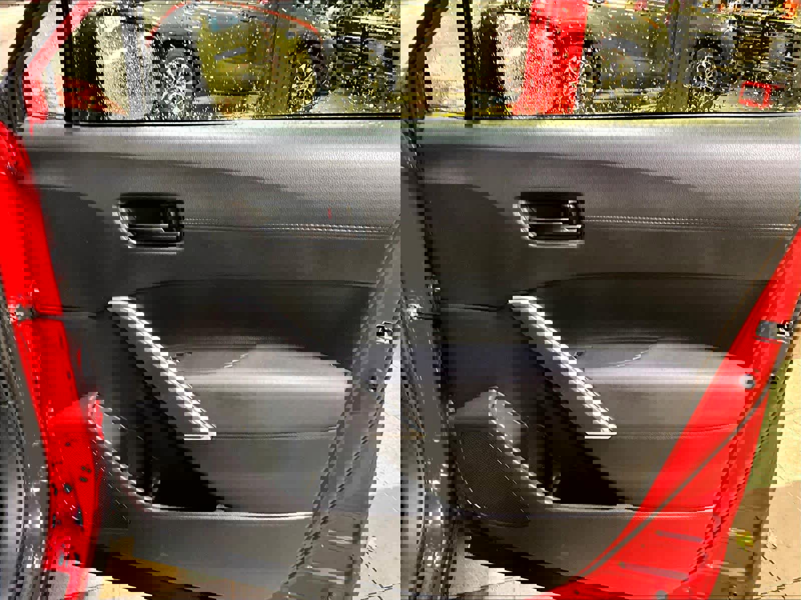 Used 2024 Toyota Corolla Cross LE image 12