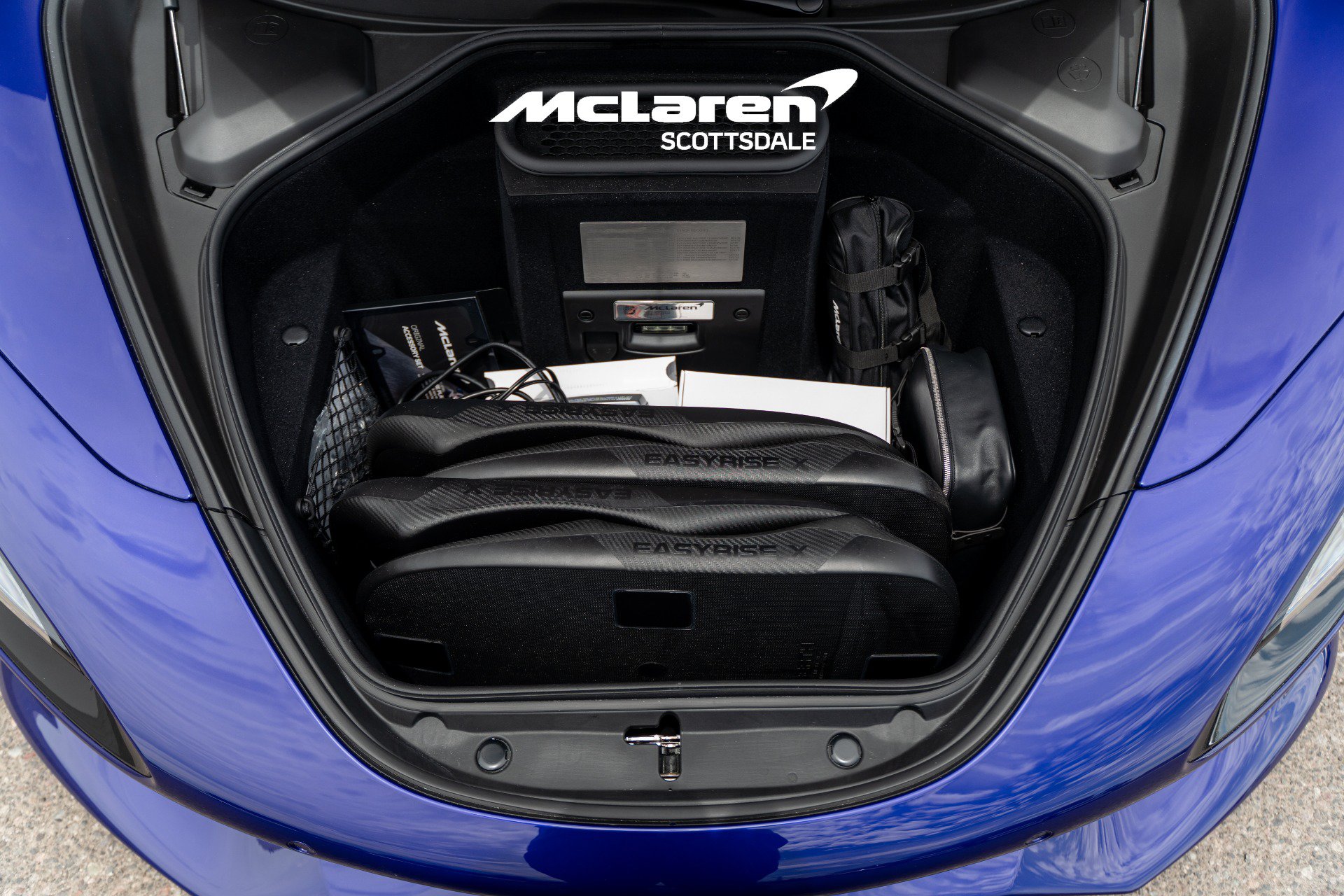 Used 2026 McLaren 750S Spider RWD image 27