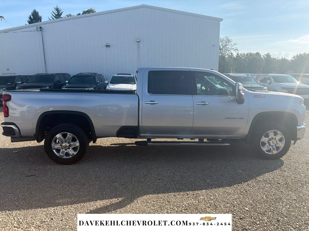Used 2023 Chevrolet Silverado 3500 LTZ w/ LTZ Plus Package AWD/4WD image 6