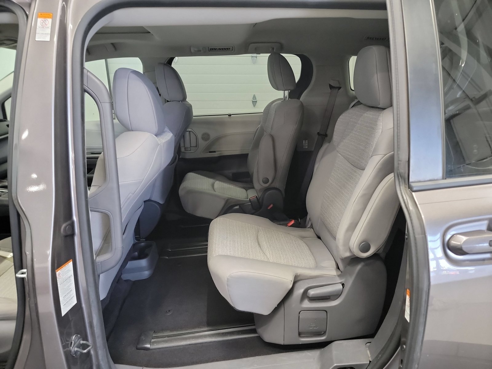 Used 2021 Toyota Sienna LE w/ LE Plus Package AWD/4WD image 19