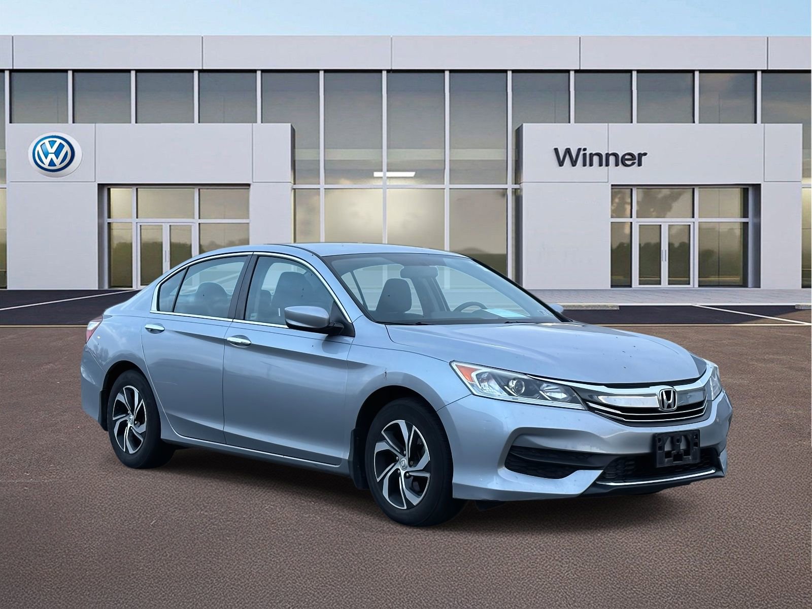 Used 2017 Honda Accord LX image 5