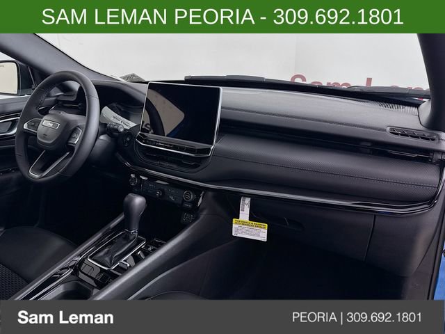 New 2026 Jeep Compass Latitude image 23