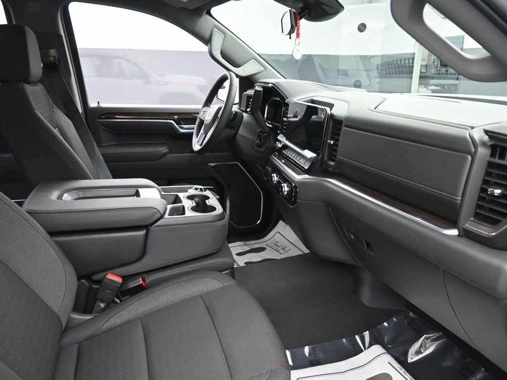 Used 2026 GMC Sierra 1500 Elevation image 36