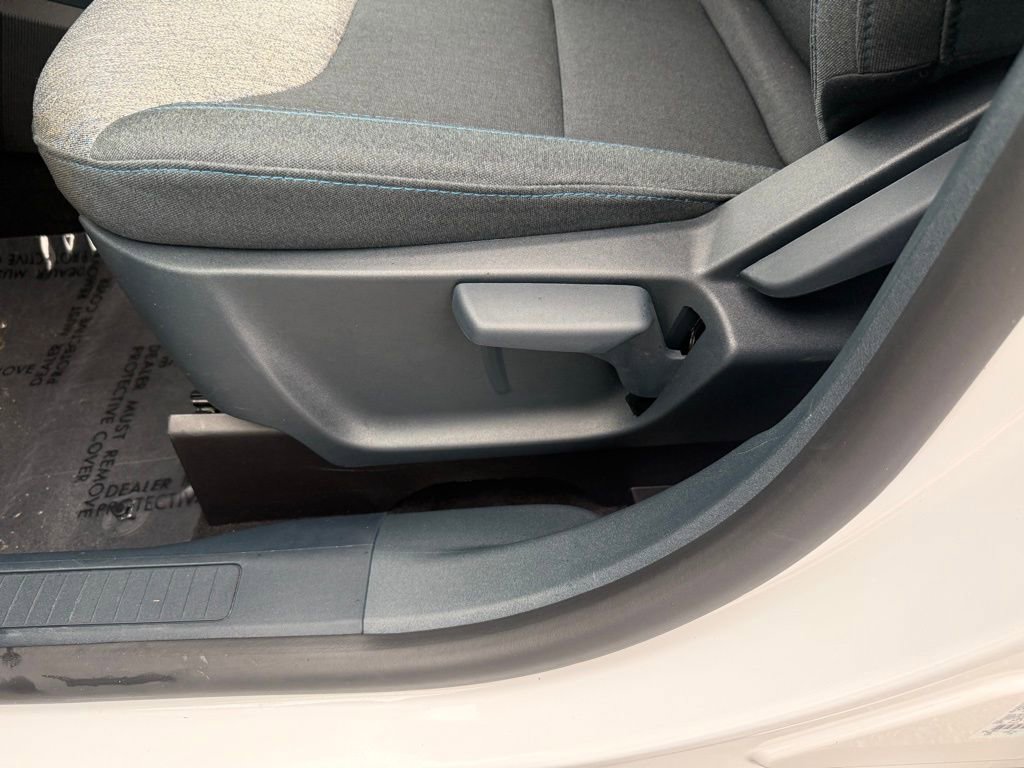 Used 2025 Ford Maverick XLT image 6