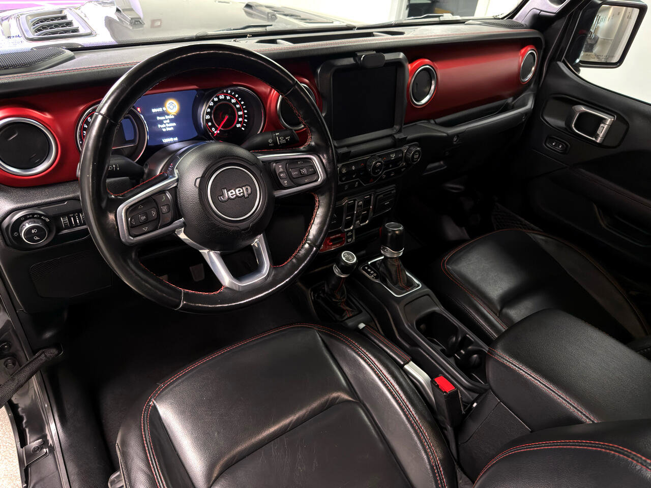 Used 2021 Jeep Gladiator Rubicon AWD/4WD image 28