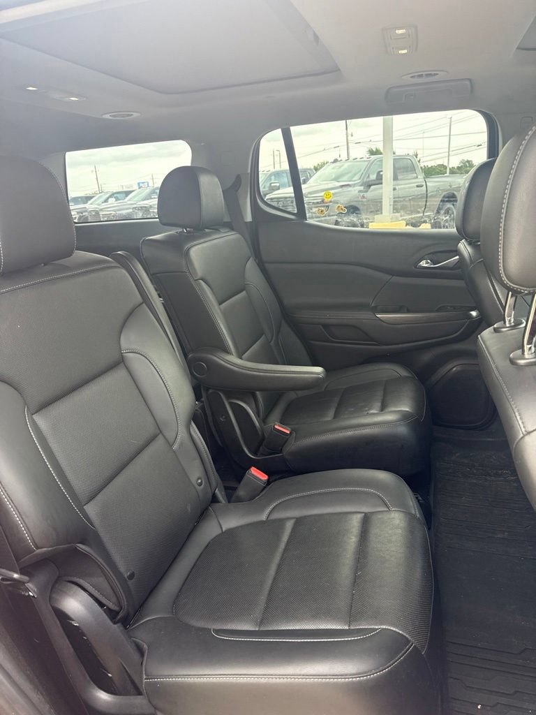 Used 2023 GMC Acadia SLT w/ Elevation Edition FWD image 17