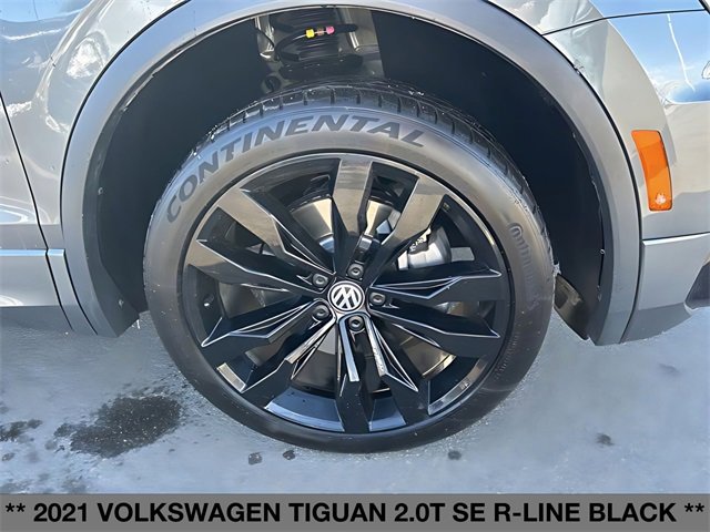 Used 2021 Volkswagen Tiguan SE R-Line image 10