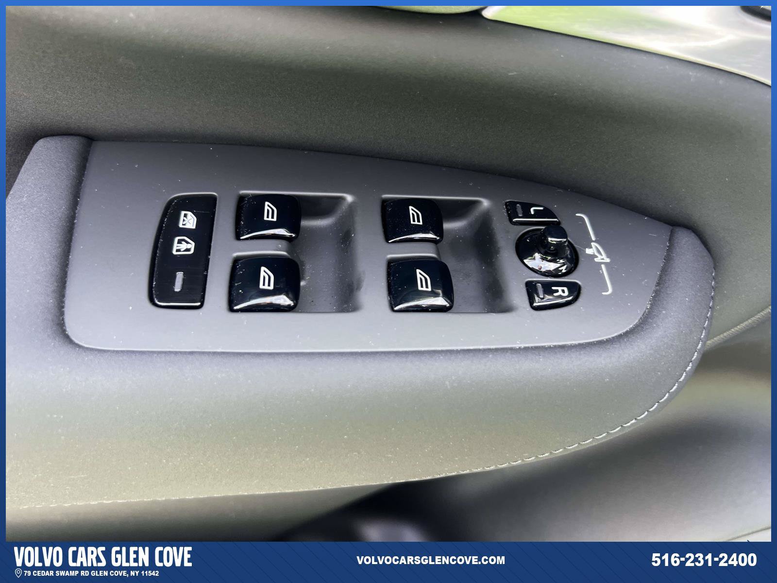 Used 2026 Volvo XC90 B6 Ultra w/ Protection Package AWD/4WD image 18