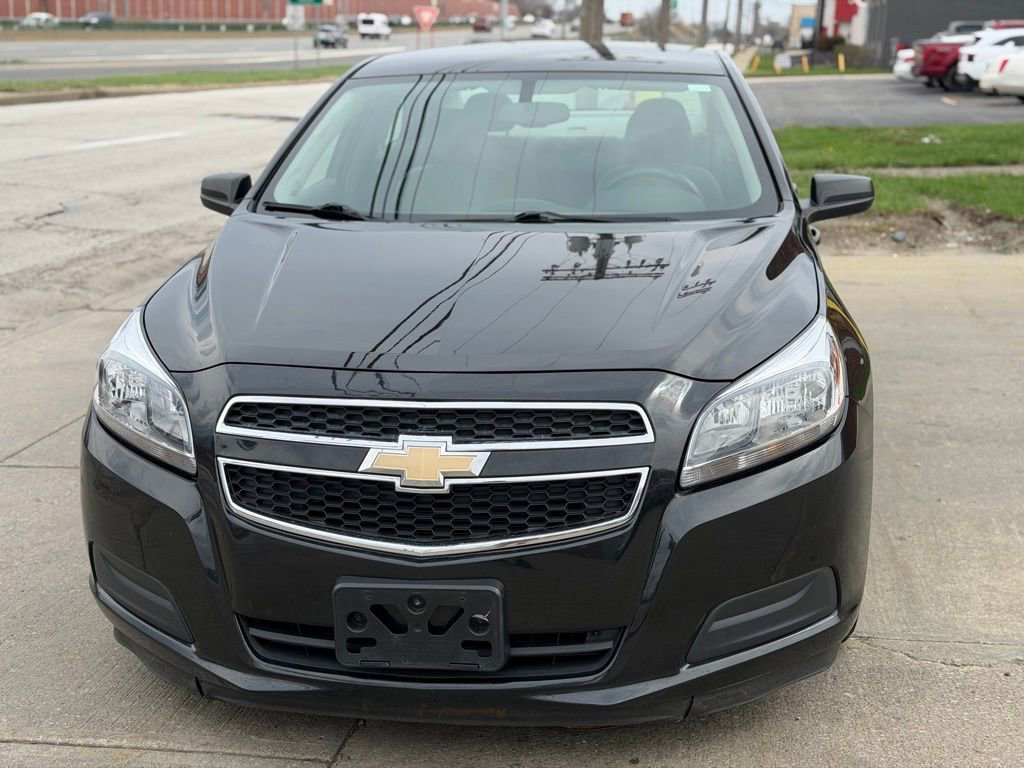 Used 2013 Chevrolet Malibu LS image 3