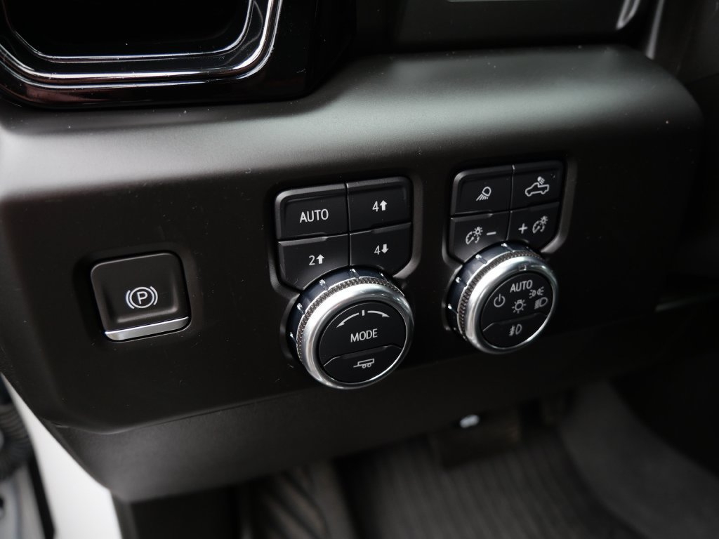 Certified 2024 GMC Sierra 1500 AT4 w/ AT4 Preferred Package AWD/4WD image 25