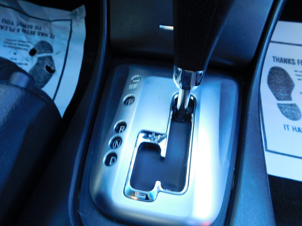 Used 2010 Nissan Altima 2.5 S w/ Premium Pkg FWD image 19