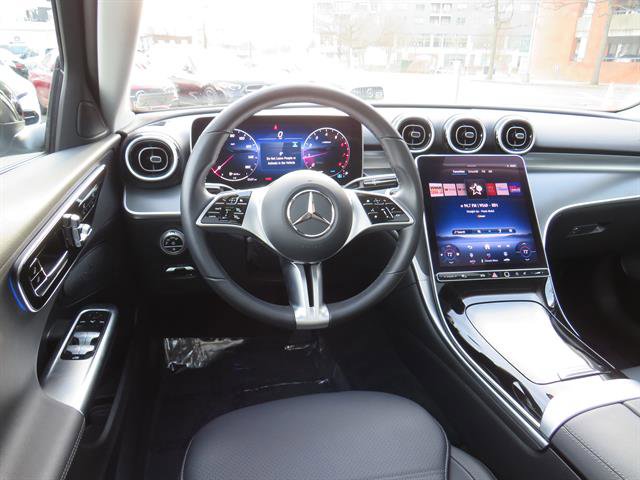 Used 2025 Mercedes-Benz C 300 4MATIC Sedan image 9