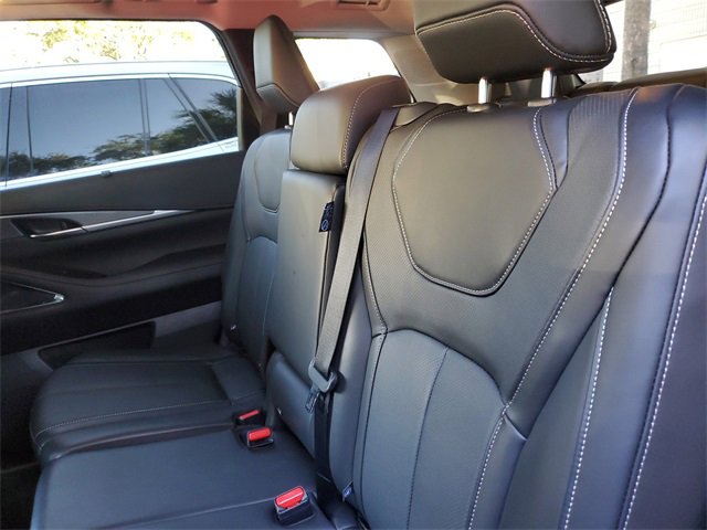 Used 2025 INFINITI QX60 Luxe w/ Lighting Package (N94) image 13