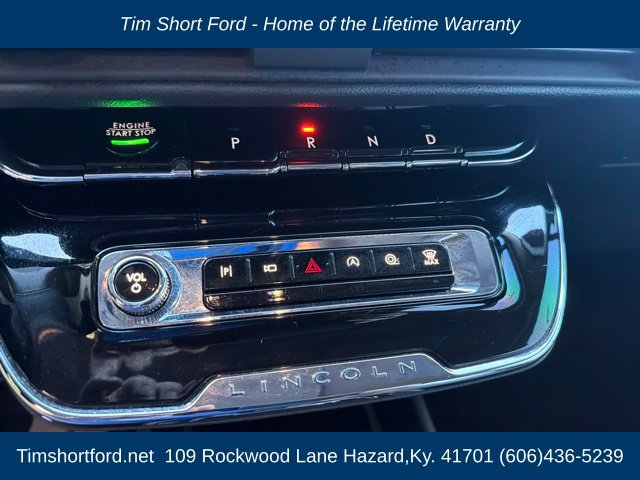 Used 2024 Lincoln Corsair Reserve w/ Equipment Group 201A AWD/4WD image 31