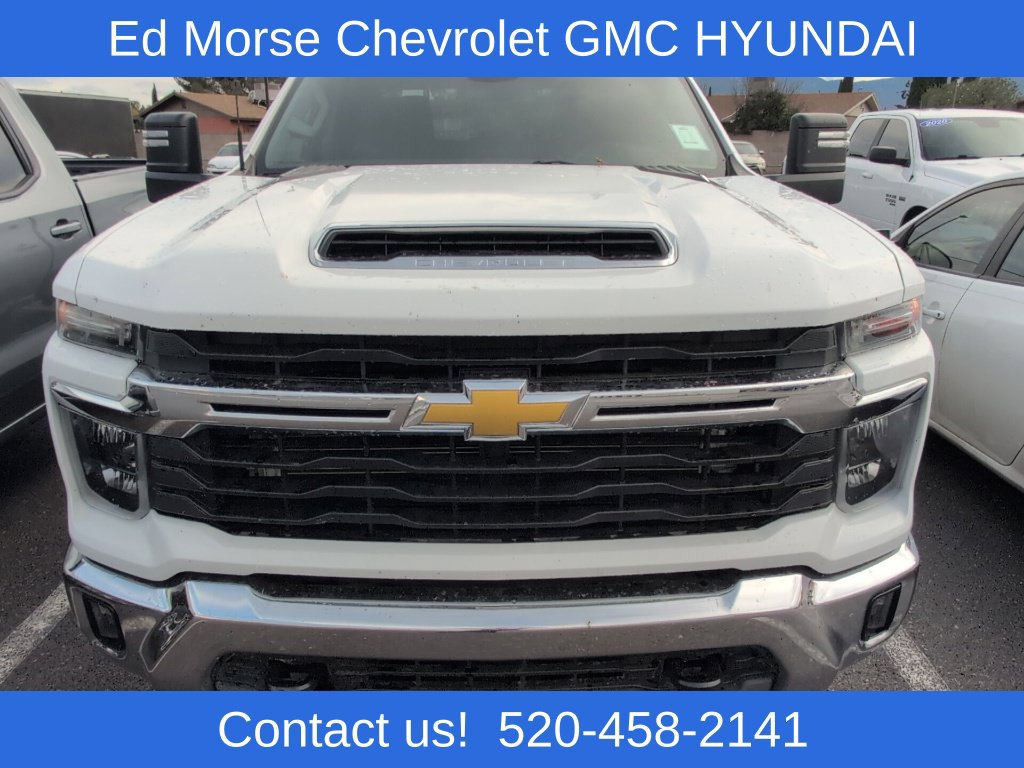 Used 2025 Chevrolet Silverado 2500 LT w/ Convenience Package AWD/4WD image 8