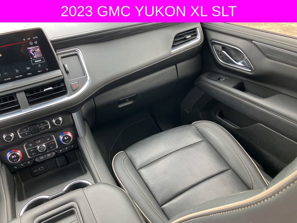 Used 2023 GMC Yukon XL SLT image 22
