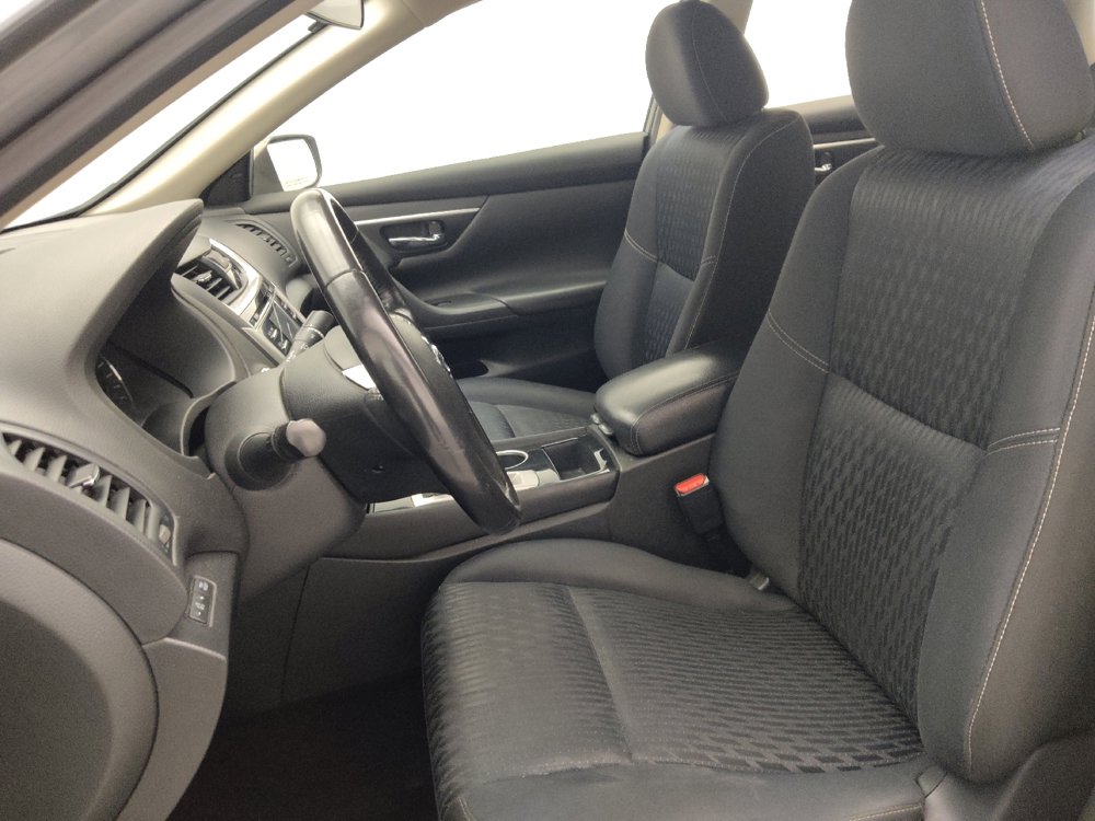 Used 2018 Nissan Altima 2.5 SV image 17