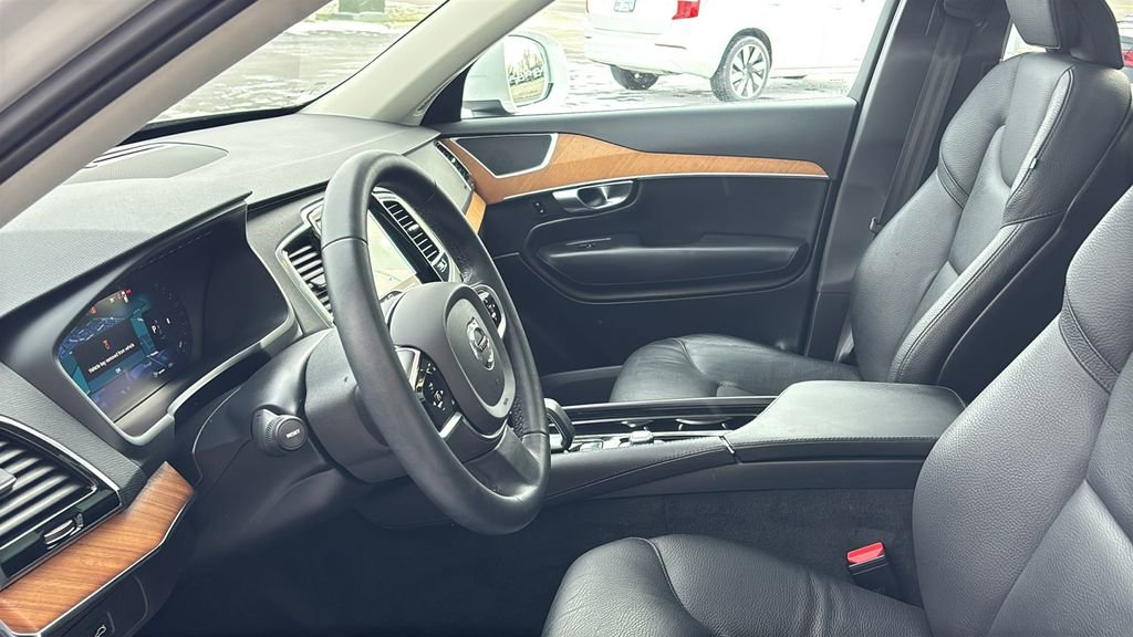 Certified 2023 Volvo XC90 B5 Plus w/ Protection Package Premier image 25