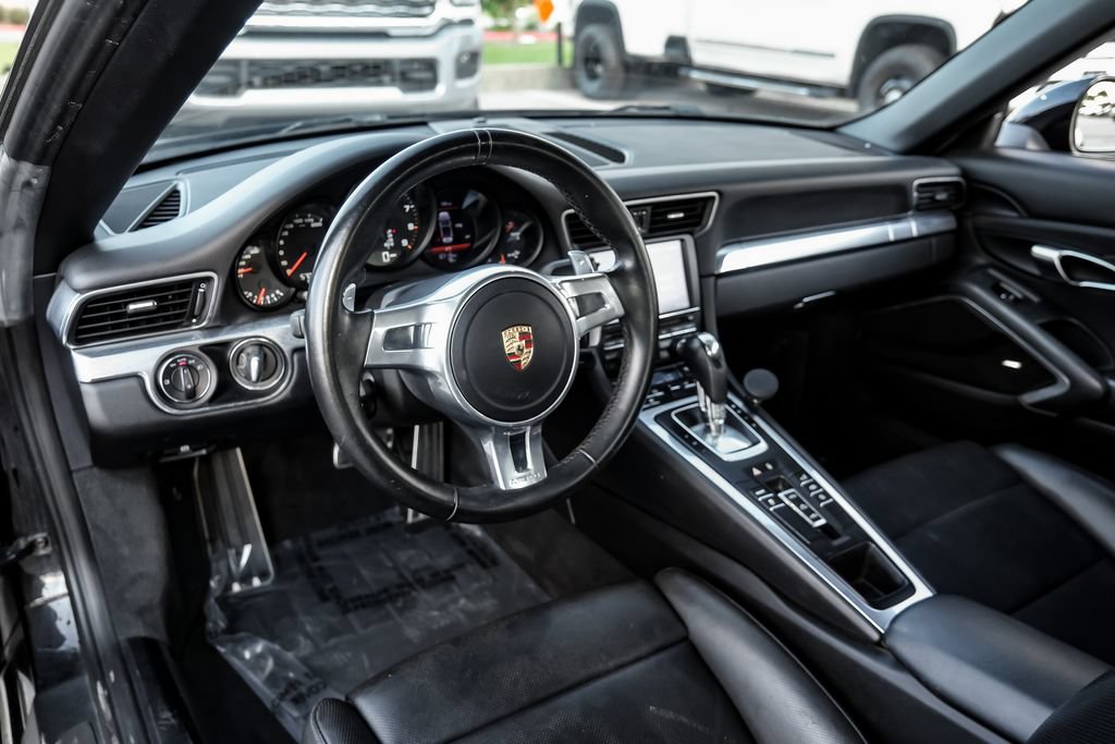 Used 2014 Porsche 911 Carrera 4 AWD/4WD image 13