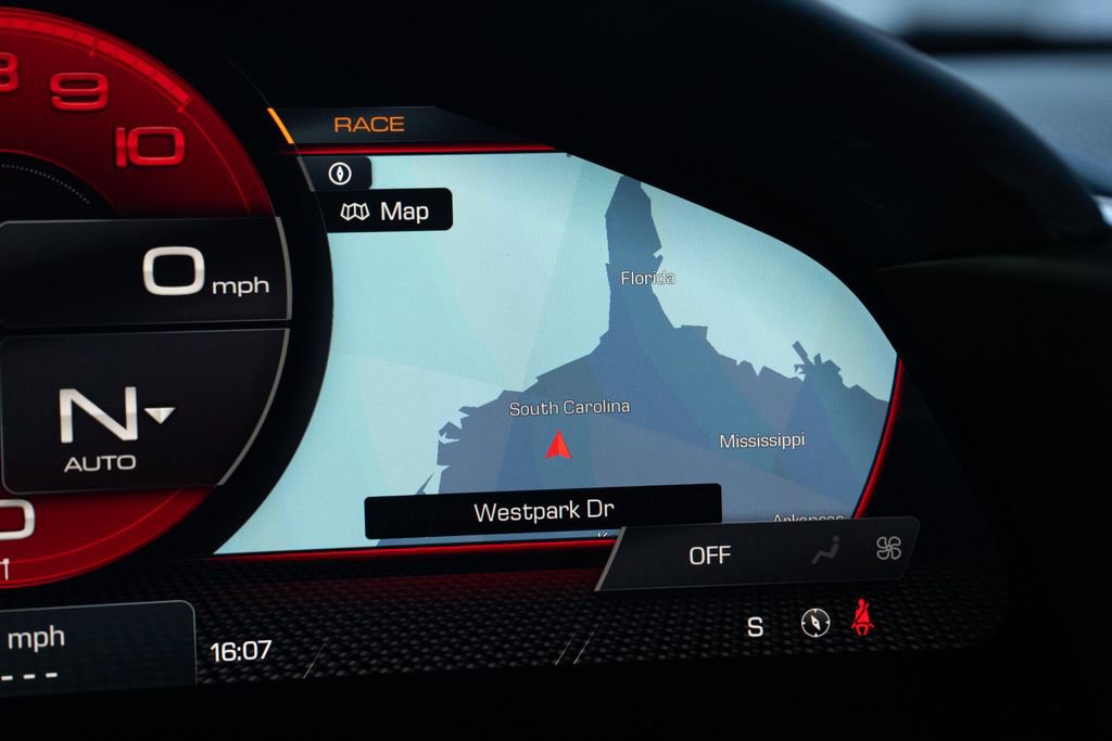 Used 2024 Ferrari Roma image 38