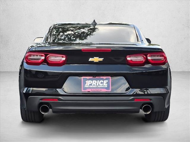 Used 2020 Chevrolet Camaro LS RWD image 7