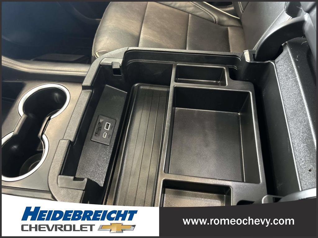 Used 2021 Chevrolet Tahoe Premier w/ Premium Package AWD/4WD image 29