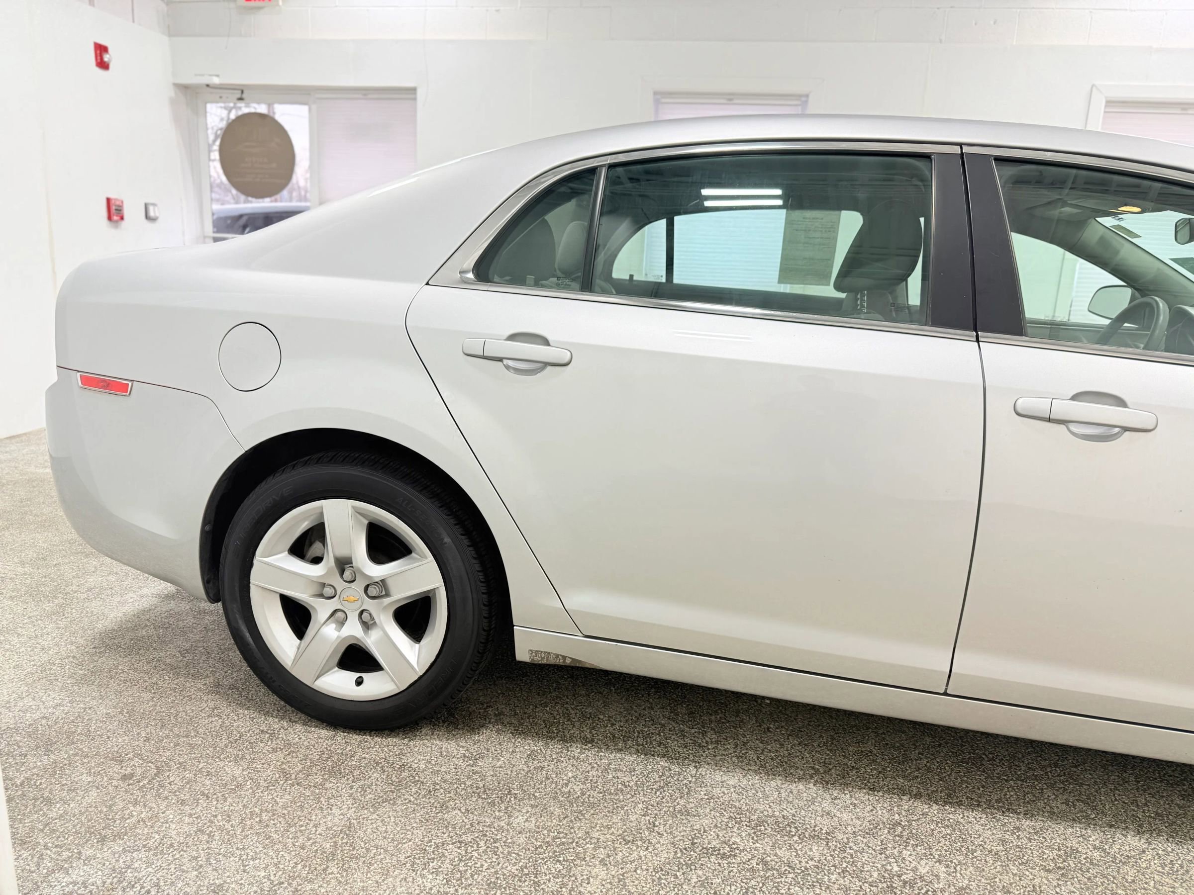 Used 2012 Chevrolet Malibu LS image 9