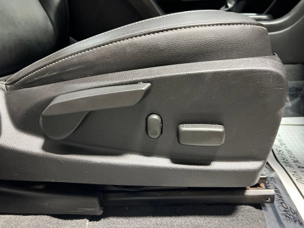 Used 2021 Chevrolet Colorado ZR2 AWD/4WD image 11
