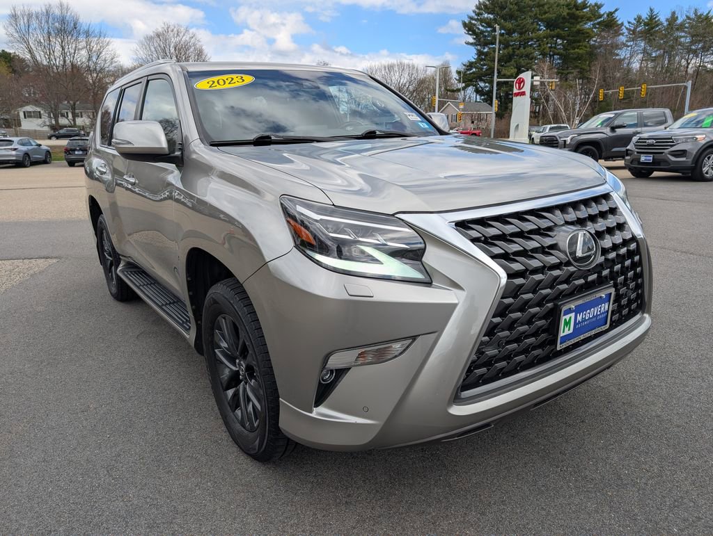 Used 2023 Lexus GX 460 Premium w/ Premium Package image 8