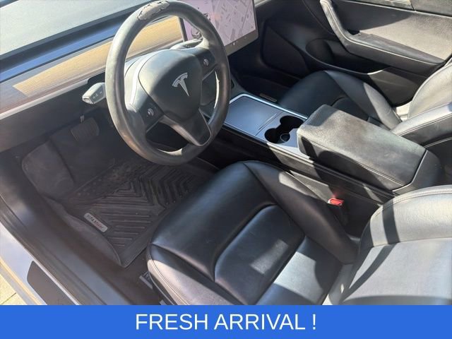 Used 2021 Tesla Model 3 Standard Range Plus image 11