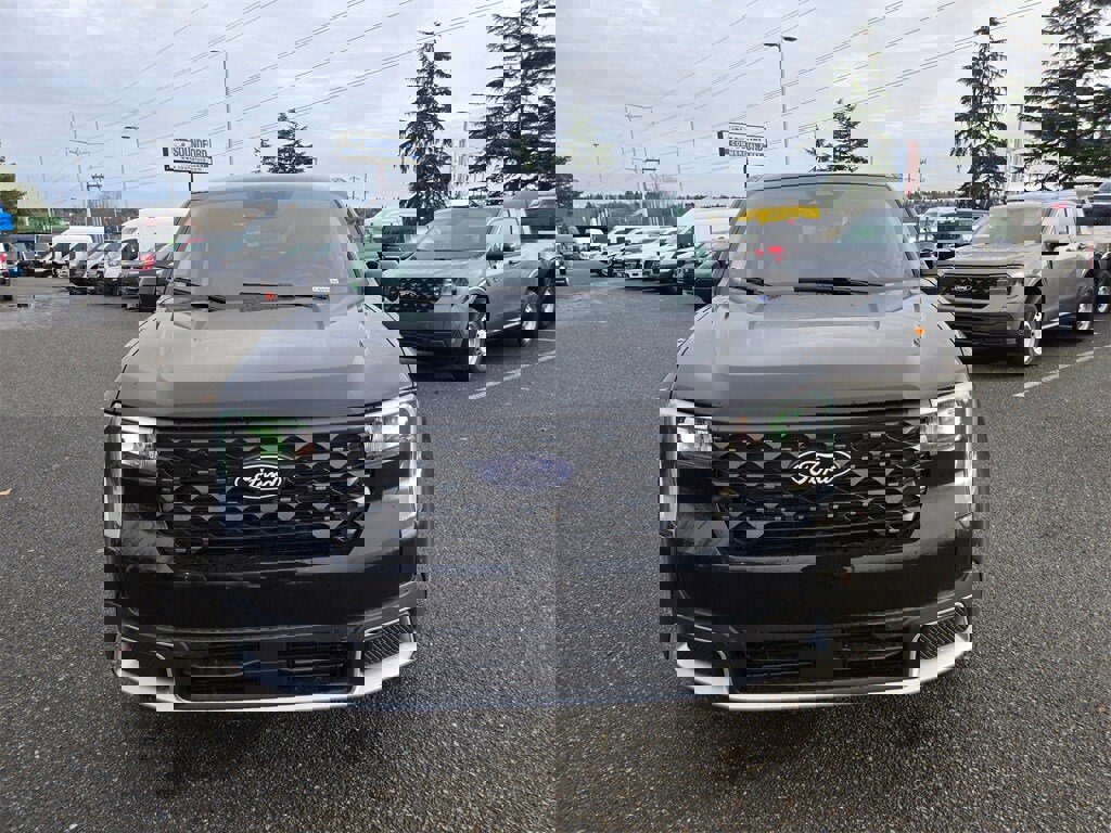 New 2026 Ford Maverick Lariat w/ 4K Tow Package image 2