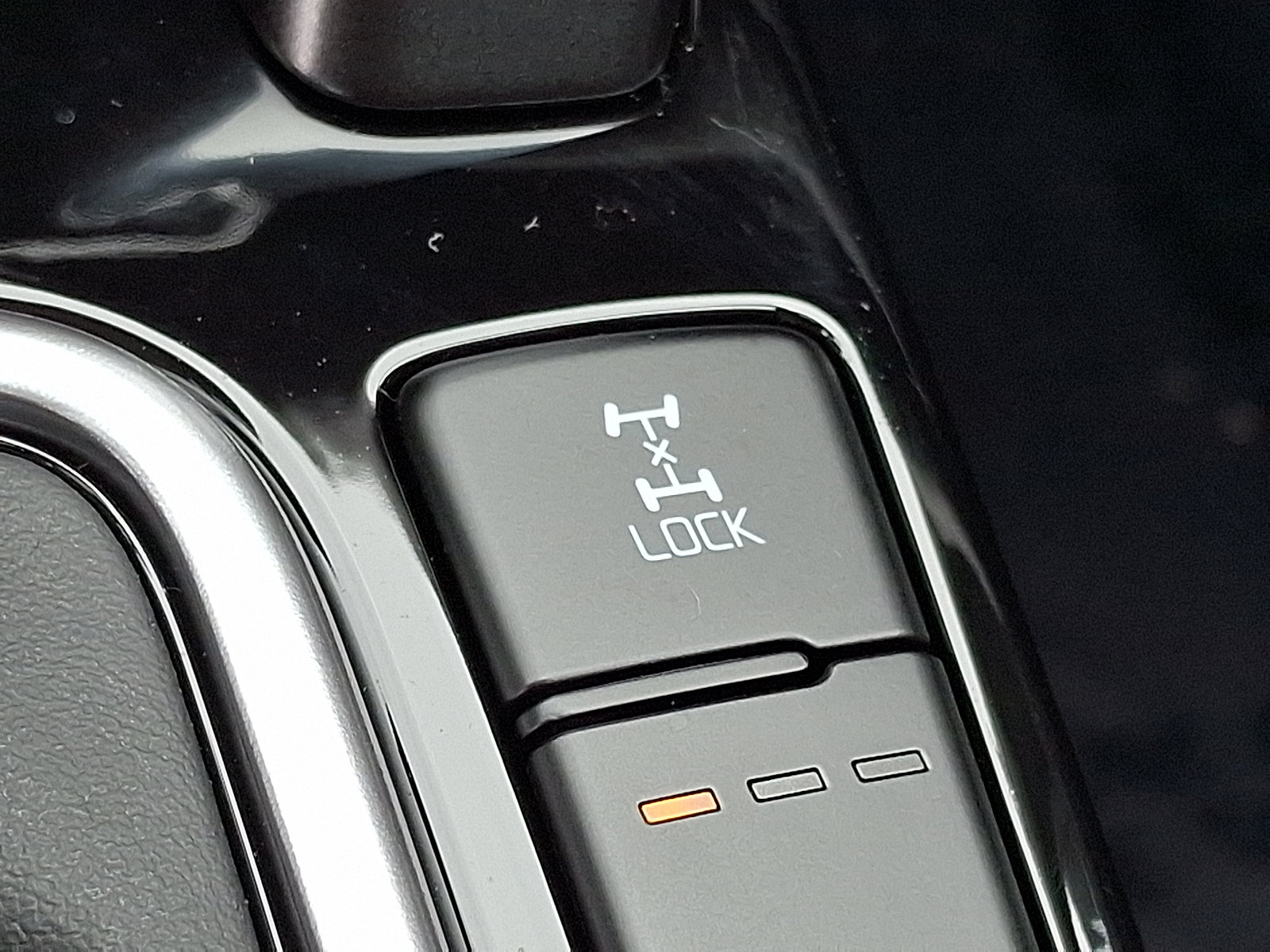 Certified 2024 Kia Seltos EX AWD/4WD image 26