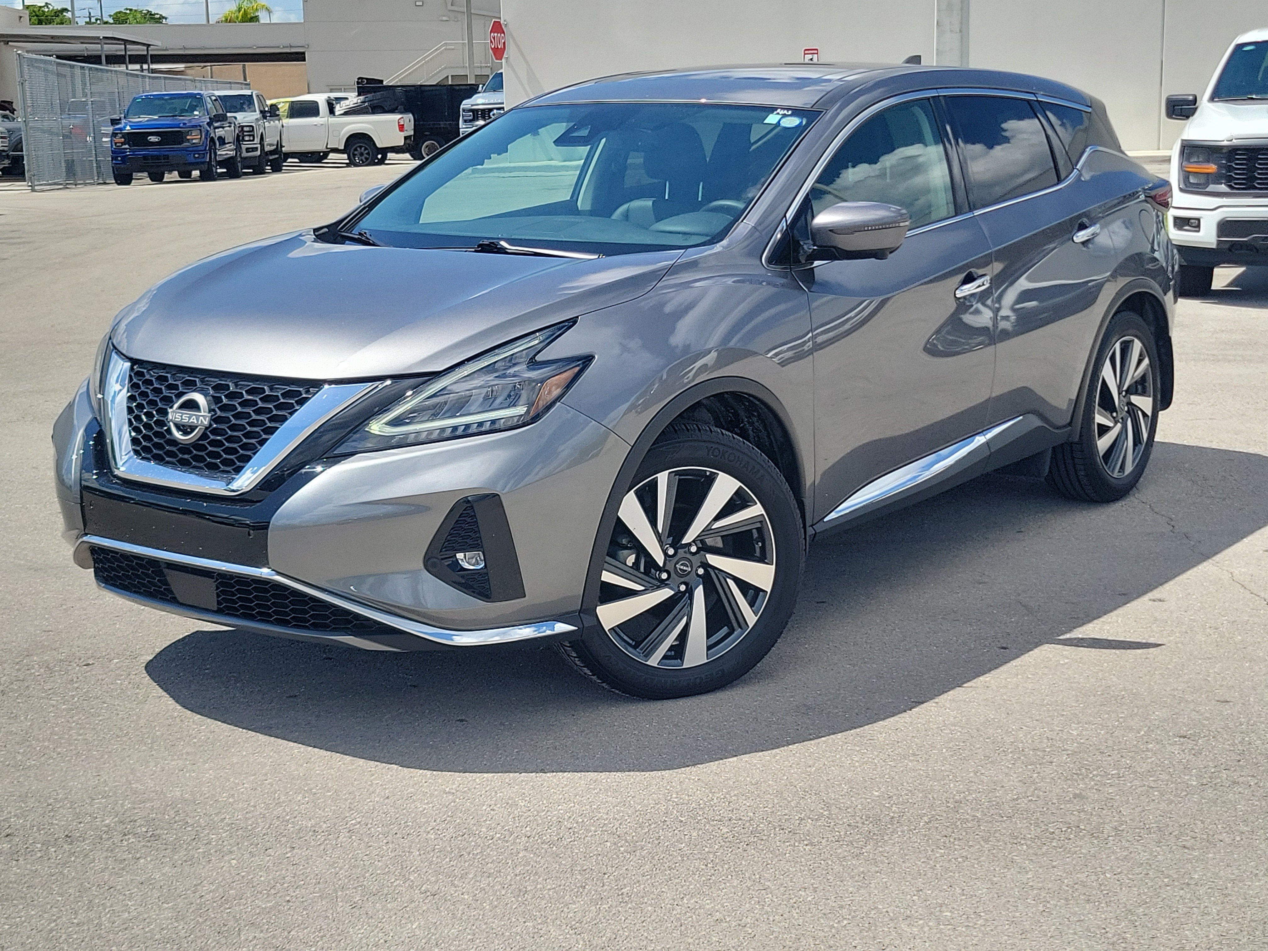 Used 2023 Nissan Murano SL w/ SL Moonroof Package FWD image 35