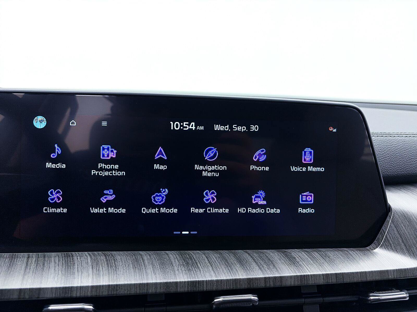Used 2025 Kia Telluride EX w/ EX Captain's Chair Package FWD image 22