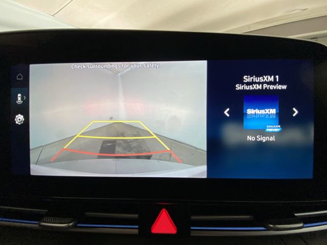 Used 2024 Hyundai Elantra SEL FWD image 17
