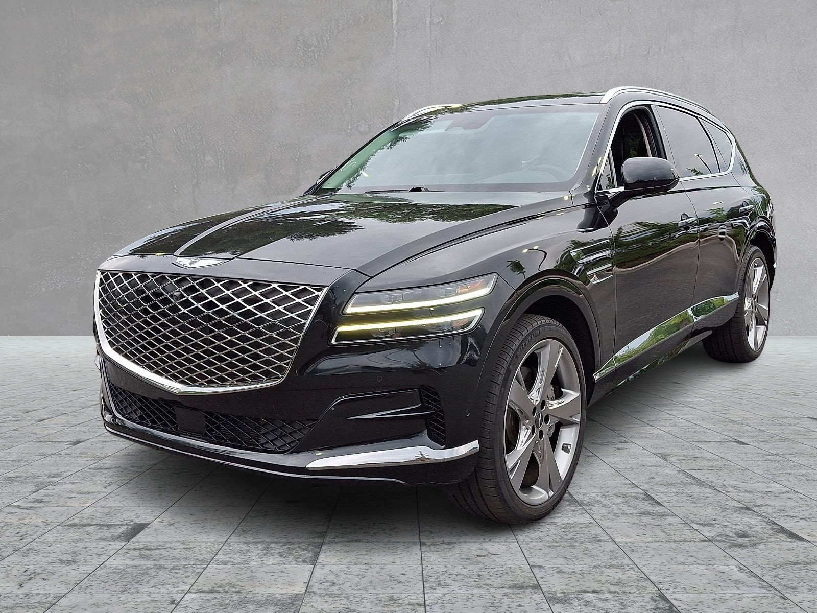 Certified 2024 Genesis GV80 2.5T w/ Prestige Package AWD/4WD image 3