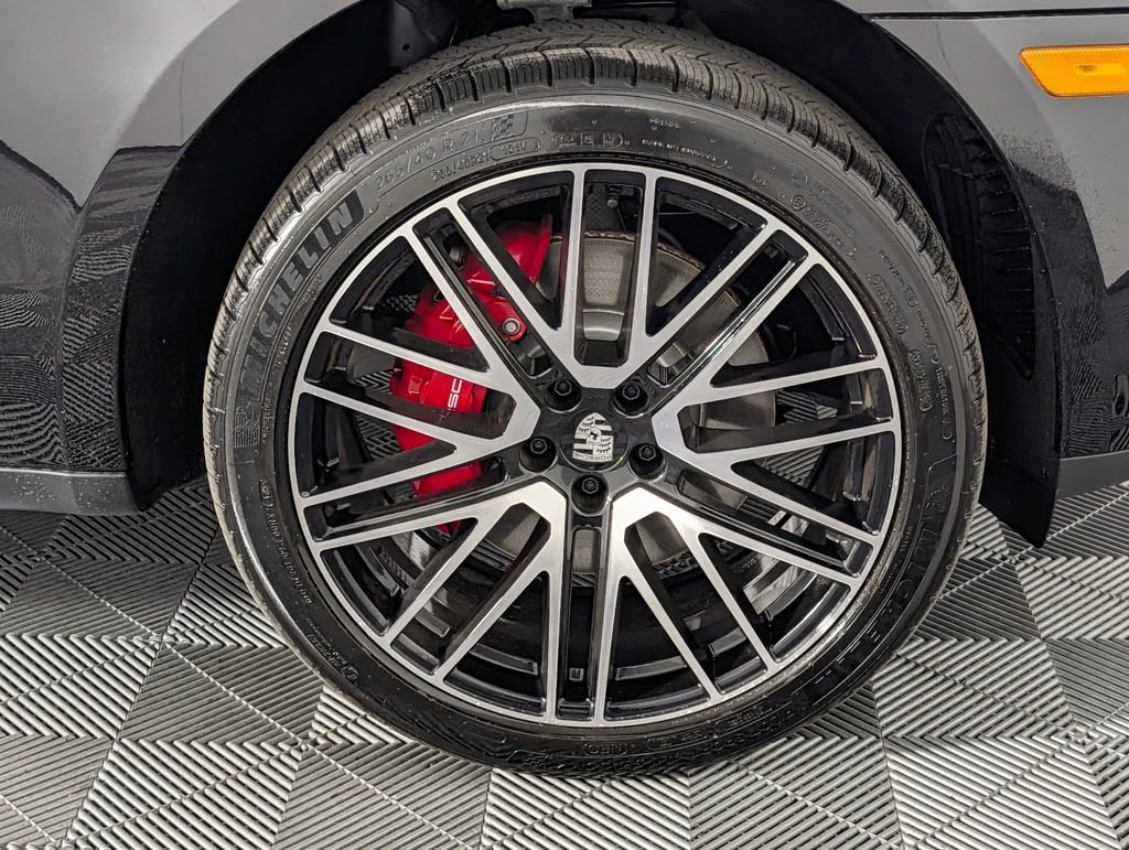 New 2026 Porsche Macan S image 14