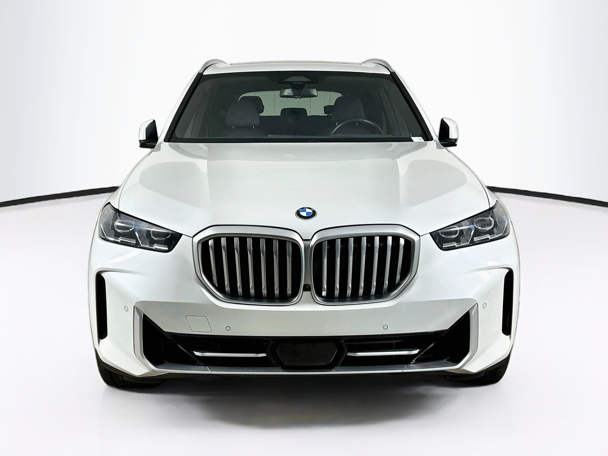 Used 2024 BMW X5 sDrive40i RWD image 2