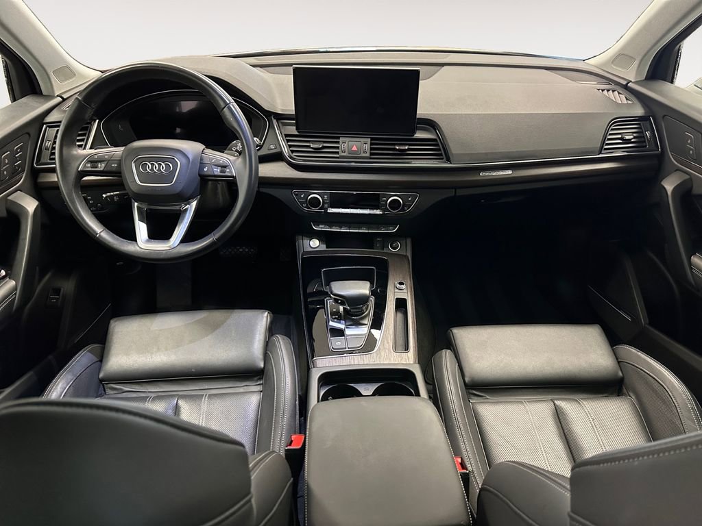 Used 2023 Audi Q5 2.0T Premium Plus w/ Premium Plus Package image 9
