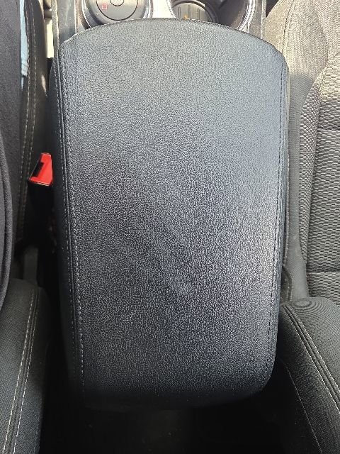 Used 2019 Ford Explorer XLT AWD/4WD image 34