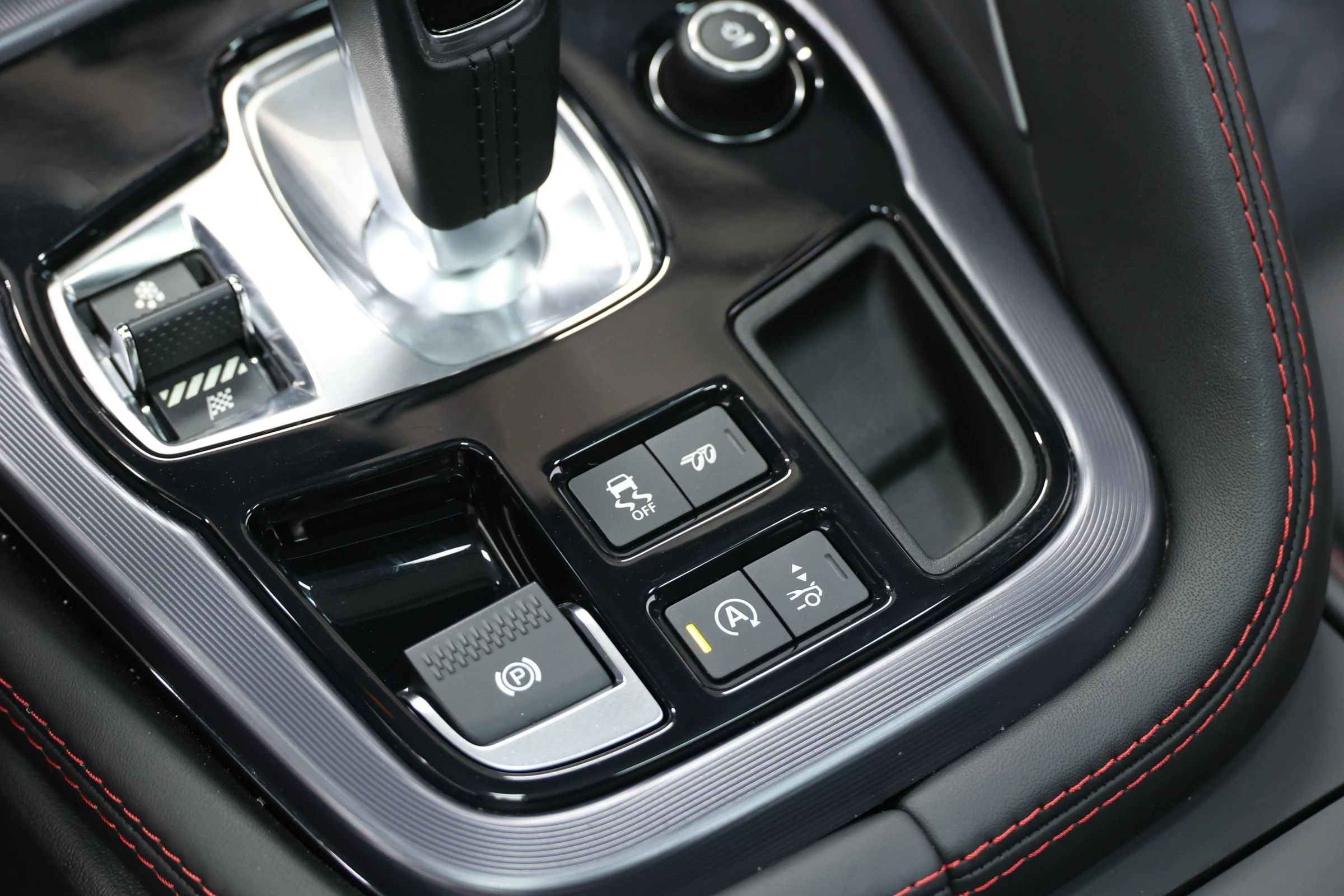 Used 2021 Jaguar F-TYPE R AWD/4WD image 48