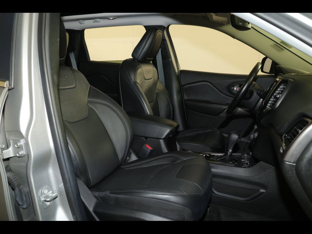 Used 2021 Jeep Cherokee Limited image 28