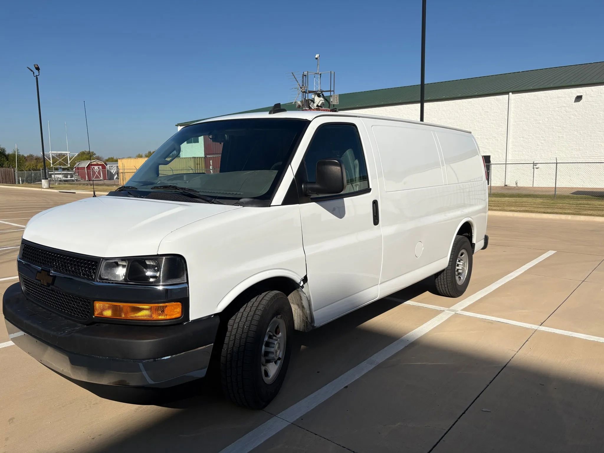 Used 2020 Chevrolet Express 2500 Regular Van 3D w/ Enhanced Convenience Package image 4